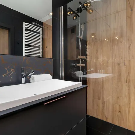 Apartmán Rodzinny Z Parkingiem W Krakowie By Renters Prestige