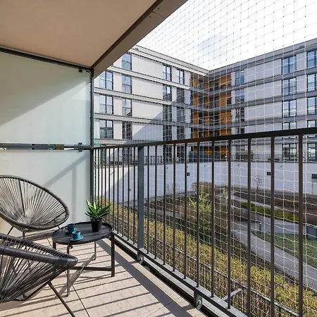 Rodzinny Z Parkingiem W Krakowie By Renters Prestige Appartement *